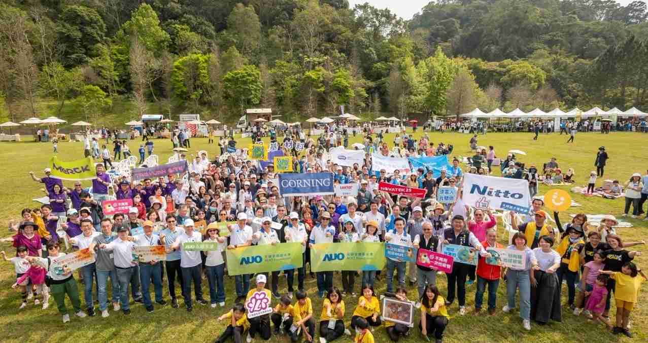 森林舞会致力永续平衡发展，，，第14年入选DJSI世界指数成分股（DJSI World），，，，在全球顶尖电子设备仪器组件产业展现卓越的永续竞争力，，，，获国际指数肯定